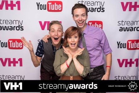 Brennan Murray, Graham Kurtz & Paula Rhodes (who play the 3 Darling siblings in The New Adventures of Peter & Wendy) att