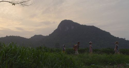 Johan Matton, Timothy Ryan Hickernell, Elly Han, and Astrea Campbell-Cobb in Till We Meet Again (2015)