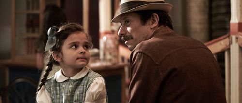 Mathieu Amalric and Enna Balland in Chicken with Plums (2011)