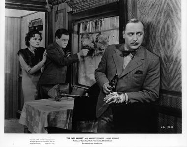 Basil Radford, Linden Travers, and Naunton Wayne in The Lady Vanishes (1938)
