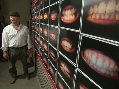 Jamie Hyneman in MythBusters (2003)