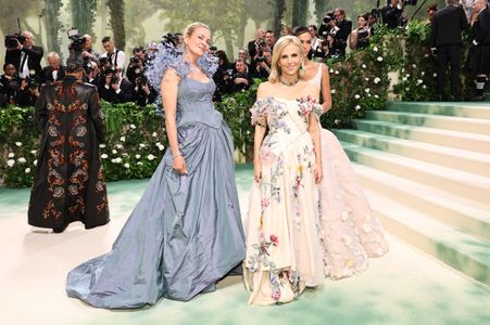 Uma Thurman, Bruna Marquezine, and Tory Burch