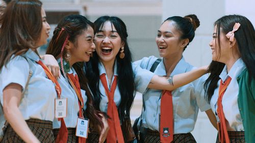 Cess Garcia, Aiko Garcia, Angelica Hart, Apple Dy, and Audrey Avila in High on Sex (2022)