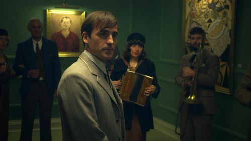 Eduardo Lloveras in Miró (2023)