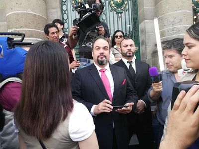 Carlos Corona