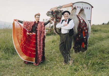 Aglaia Szyszkowitz and Friedrich von Thun in Zimmer mit Stall (2018)