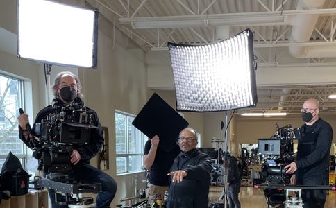 Alfons on set of 