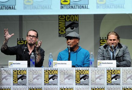 Paris Barclay, Charlie Hunnam, and Kurt Sutter at an event for Sons of Anarchy (2008)