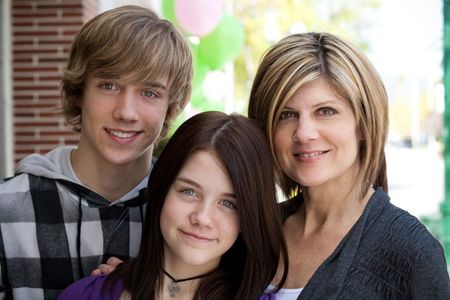 Cooper with his sister, Gatlin, and his mom, Wendi.