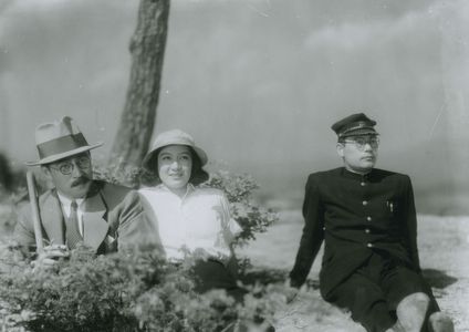 Susumu Fujita, Setsuko Hara, and Denjirô Ôkôchi in No Regrets for Our Youth (1946)