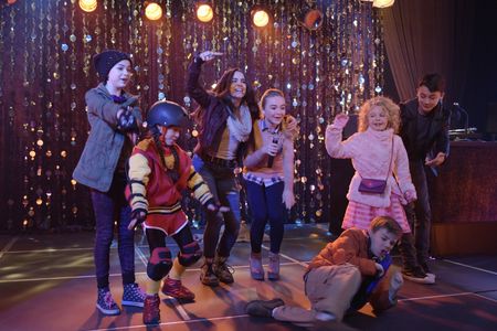 Nikki Hahn, Jet Jurgensmeyer, Sabrina Carpenter, Max Gecowets, Mallory James Mahoney, Sofia Carson, and Madison Horcher 