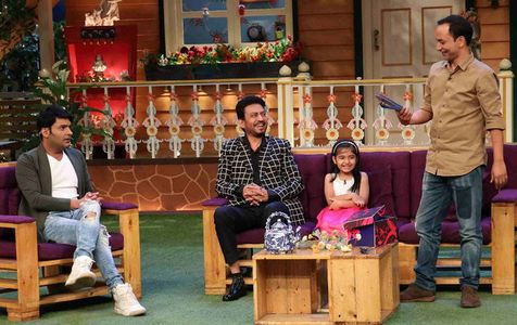 Irrfan Khan, Deepak Dobriyal, and Kapil Sharma in The Kapil Sharma Show (2016)