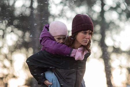 Kenley Smyth and Nicole Kidman in Destroyer