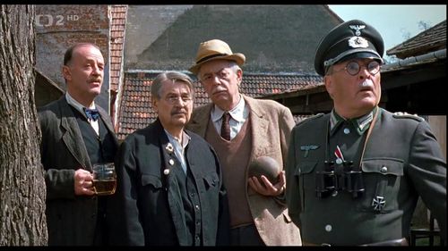 Vladimír Brabec, Jaroslav Choc, Josef Kobr, and Jirí Pecha in Halt, or I'll Miss! (1998)
