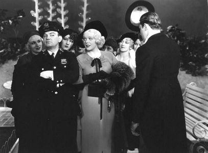 Loretta Andrews, Lynn Bari, Cliff Edwards, Alice Faye, Margaret Harding, Lya Lys, Lyda Roberti, Clarissa Woods, Ruth Har