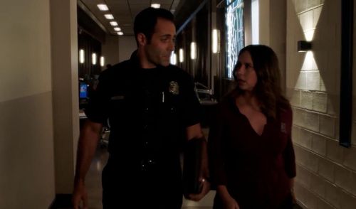 Jennifer Love Hewitt and Matthew Jayson Cwern in 9-1-1 (2018)