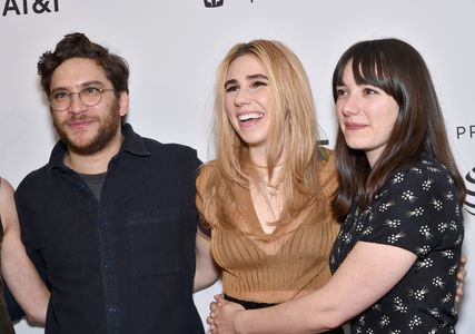 Zosia Mamet, Matthew Shear, and Sophie Brooks