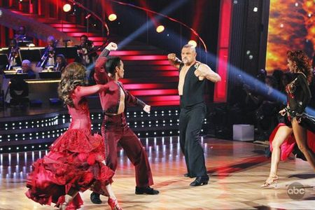 Mark Dacascos and Chuck Liddell in Dancing with the Stars (2005)