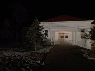 Grant Wilson, Donna LaCroix, and Paula Donovan in Ghost Hunters: Best of the Stanley Hotel (2006)
