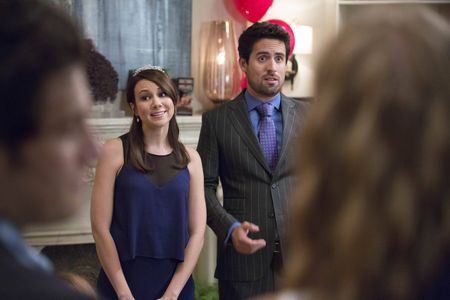 Tracey Wigfield and Ed Weeks in The Mindy Project (2012)
