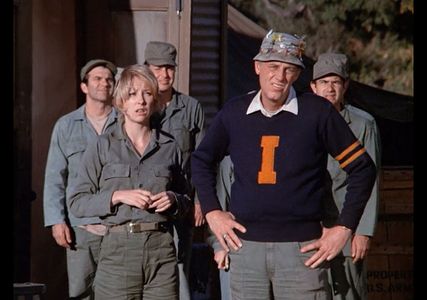 Teri Garr, Roy Goldman, and McLean Stevenson in M*A*S*H (1972)