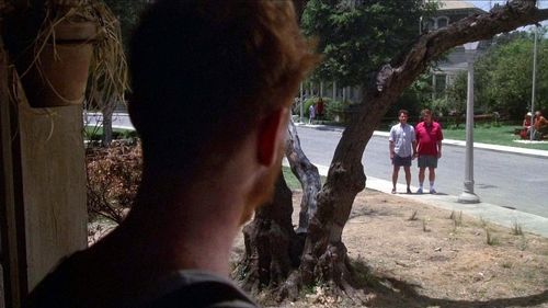 Tom Hanks, Corey Feldman, Bruce Dern, Cory Danziger, Rick Ducommun, Courtney Gains, and Wendy Schaal in The 'Burbs (1989