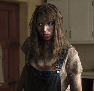 Seána Kerslake in The Hole in the Ground (2019)