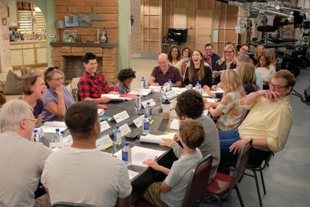 John Goodman, Roseanne Barr, Sara Gilbert, Michael Fishman, Johnny Galecki, Bruce Helford, Laurie Metcalf, Whitney Cummi