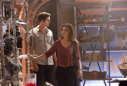 Daniel Sharman and Danielle Campbell in The Originals (2013)