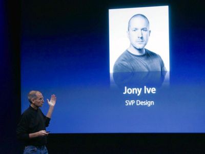 Steve Jobs and Jonathan Ive