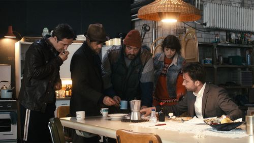 Lucas Gregorowicz, Lars Rudolph, Frederick Lau, Heiko Pinkowski, and Anna Bederke in Schrotten! (2016)