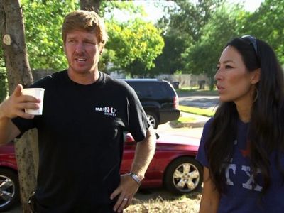 Chip Gaines and Joanna Gaines in Fixer Upper (2013)