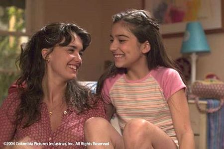 Paz Vega and Shelbie Bruce in Spanglish (2004)