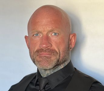 Lee Wakefield