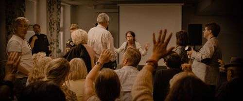 Who talks (2019)