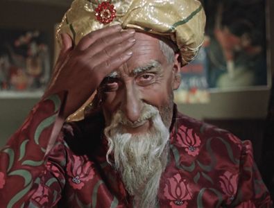 Nikolay Volkov in The Flying Carpet (1957)