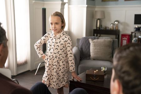 Marlow Barkley in Single Parents (2018)