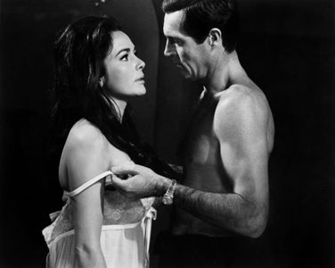 Karin Dor and Frederick Stafford in Topaz (1969)
