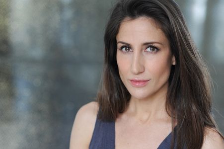Ariana Fraval Headshot 2015