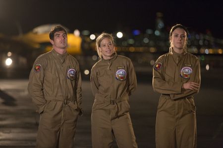 Kristi Leskinen, Cody Nickson, and Evan Lynyak in The Amazing Race (2001)