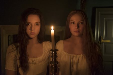 Hannah Rae, Devrim Lingnau, Carmilla