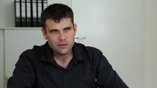 Sten Jacobs in Ich habe dir nie erzählt, womit ich mein Geld verdiene (2011)