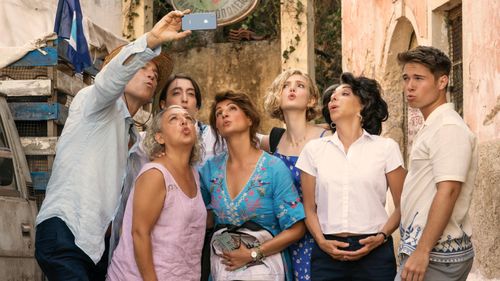 John Corbett, Andrea Martin, Maria Vacratsis, Nia Vardalos, Elias Kacavas, Melina Kotselou, and Elena Kampouris in My Bi