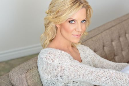 Lindsey Hutchison