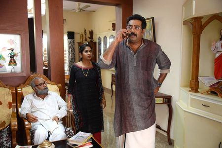 Biju Menon and Srindaa in Sherlock Toms (2017)