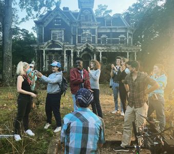Maya Hawke, Natalia Dyer, Leigh Janiak, Caleb McLaughlin, Joe Keery, and Gaten Matarazzo