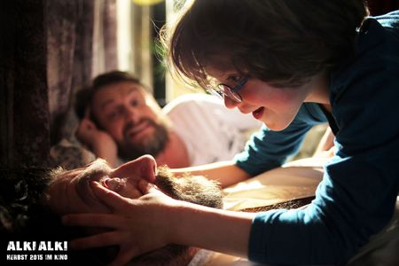 Heiko Pinkowski and Peter Trabner in Alki Alki (2015)