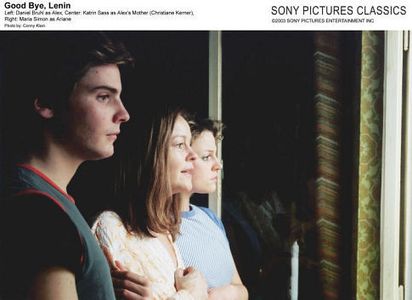 Daniel Brühl, Katrin Sass, and Maria Simon in Good Bye Lenin! (2003)