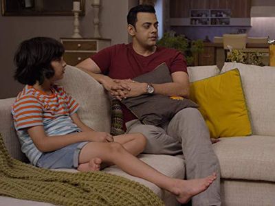 Jason D'Souza and Cyrus Sahukar in Mind the Malhotras: Good Parenting (2019)