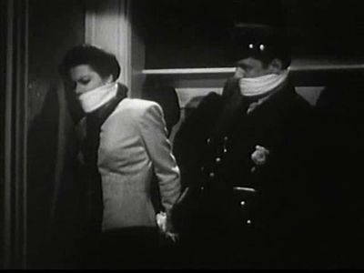 Hal Craig and Lorna Gray in Captain America (1944)
